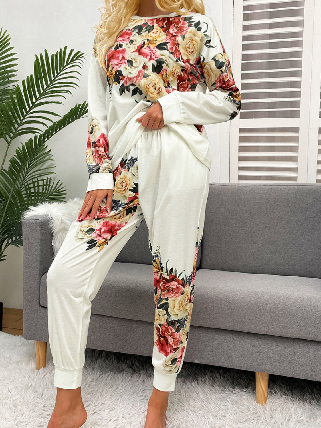 Printed Round Neck Top and Pants Lounge Set